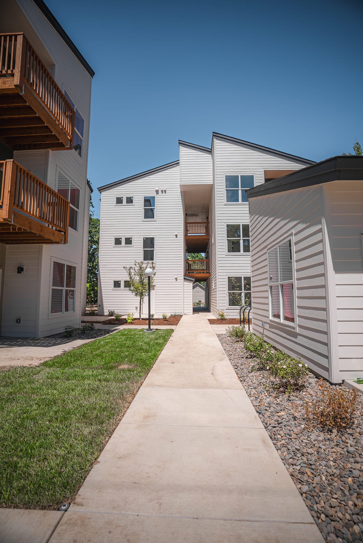 Central courtyard walk